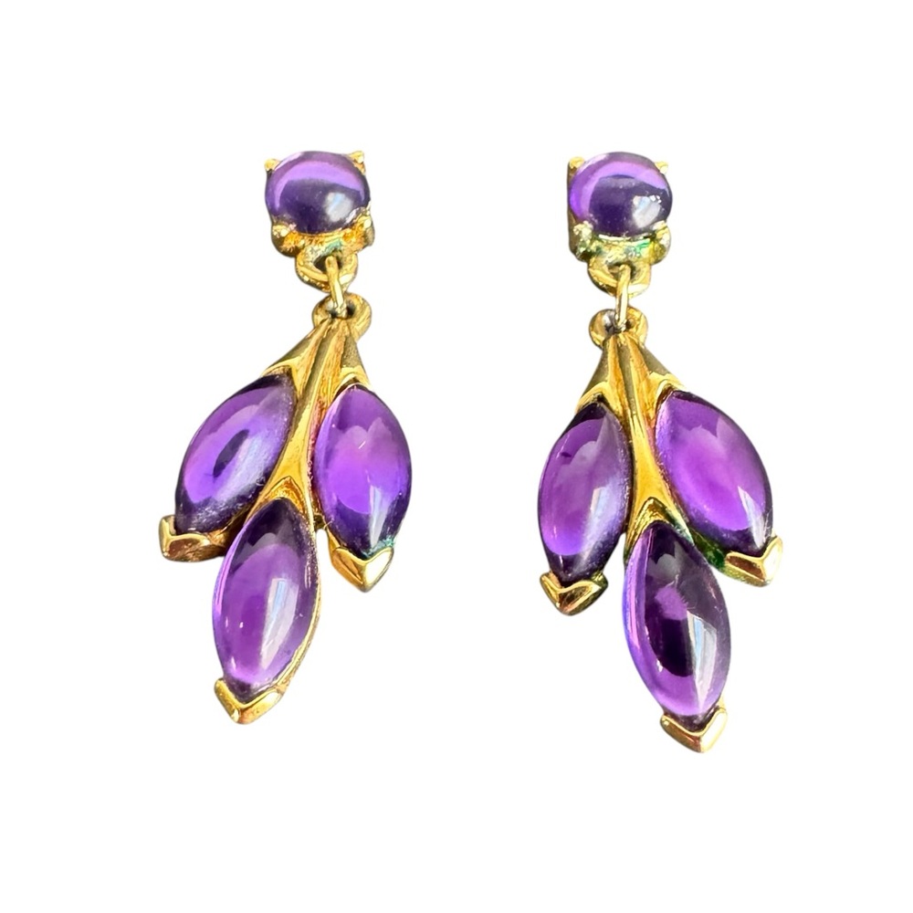 Vintage Trifari Purple Lucite Earrings Pierced Drop Dainty Feminine Gold‎ Tone